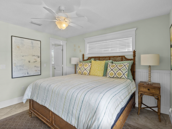 Anna Maria Island Luxury Vacation Villa West of Gulf Drive